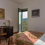 Nake Residenza Artistica Feriehus SantʼAlfio