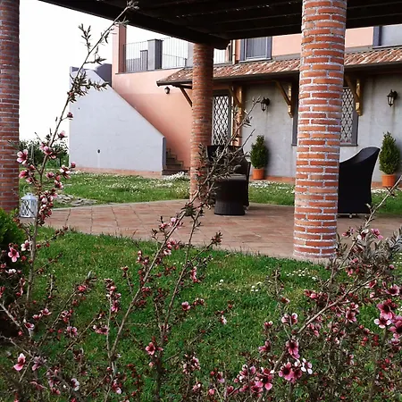 Nake Residenza Artistica SantʼAlfio