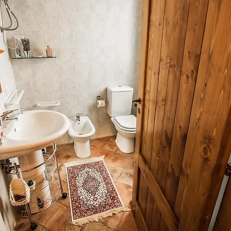 Nake Residenza Artistica Holiday home Sant'Alfio