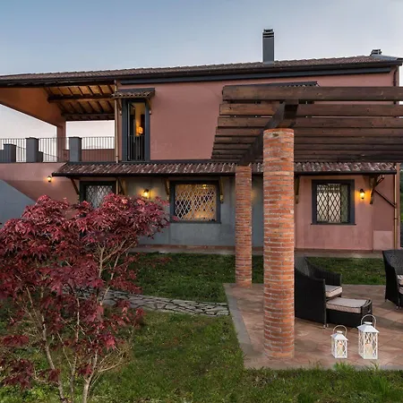 Nake Residenza Artistica Holiday home